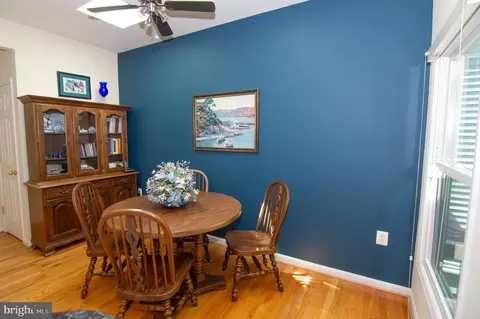 2007 Beacon Pl, Reston, VA 20191 photo 28