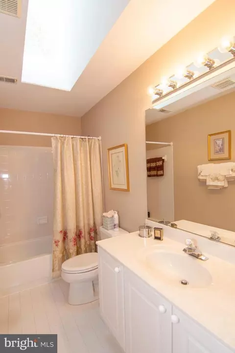 2007 Beacon Pl, Reston, VA 20191 photo 62