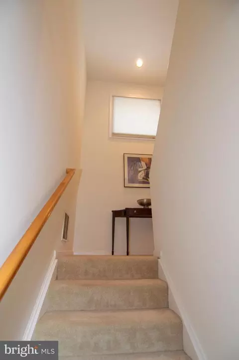2007 Beacon Pl, Reston, VA 20191 photo 46