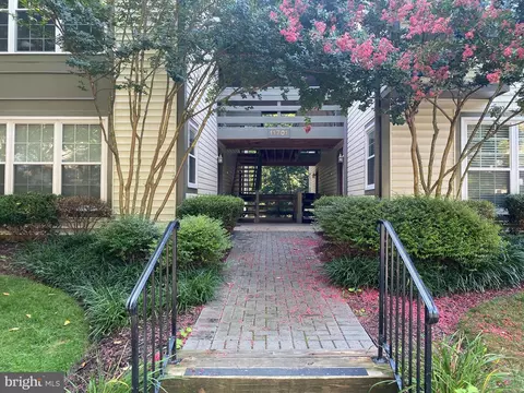 11701 Karbon Hill Ct #509A, Reston, VA 20191
