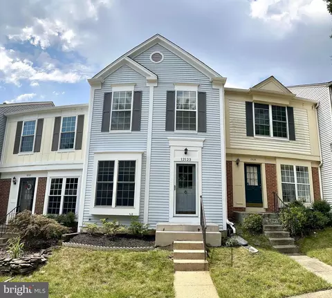 12123 Wedgeway Ct, Fairfax, VA 22033