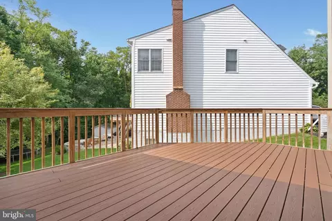 8761 Center Rd, Springfield, VA 22152 photo 19