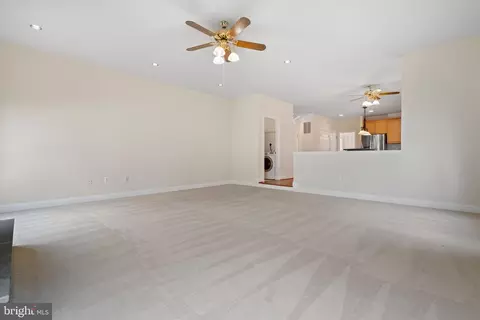 8761 Center Rd, Springfield, VA 22152 photo 18