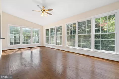 8761 Center Rd, Springfield, VA 22152 photo 15