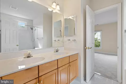 8761 Center Rd, Springfield, VA 22152 photo 34