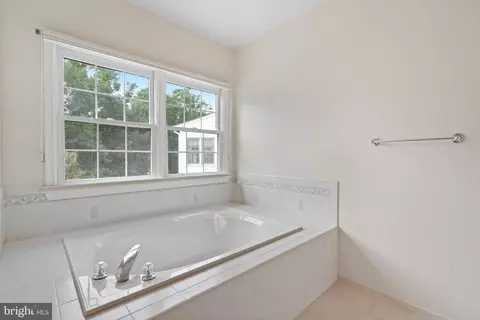 8761 Center Rd, Springfield, VA 22152 photo 31