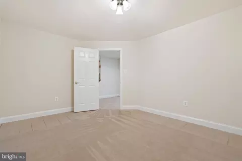 8761 Center Rd, Springfield, VA 22152 photo 43