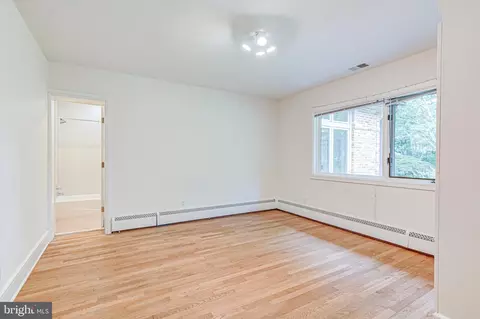 6044 Ramshorn Pl, Mclean, VA 22101 photo 24