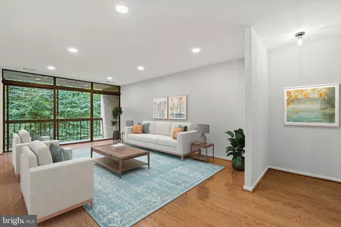 1656 Parkcrest Cir #2D/300, Reston, VA 20190