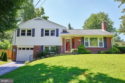 7305 Jervis St, Springfield, VA 22151