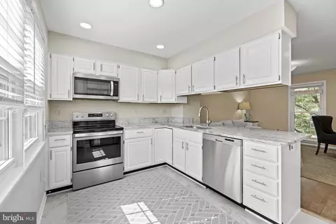 7007 Dunningham Pl #4, Mclean, VA 22101 photo 7