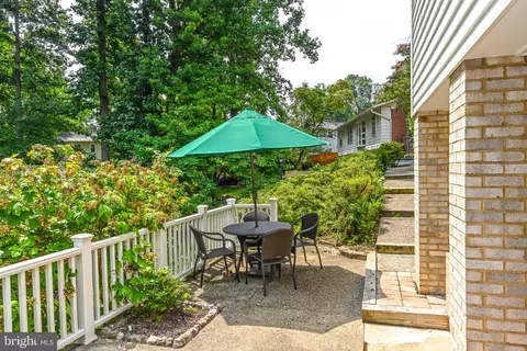 6721 Caneel Ct, Springfield, VA 22152 photo 5