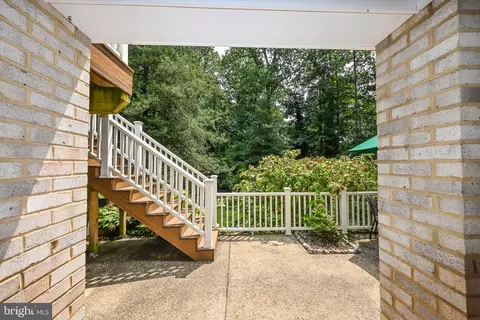 6721 Caneel Ct, Springfield, VA 22152 photo 6