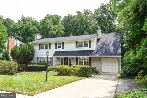 6721 Caneel Ct, Springfield, VA 22152 photo 2