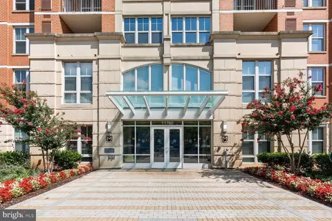 11760 Sunrise Valley Dr #307, Reston, VA 20191