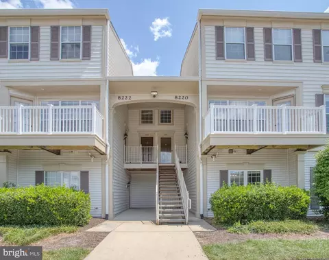 8220 Catbird Cir #101, Lorton, VA 22079