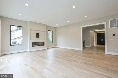 1313 Macbeth St, Mclean, VA 22102 photo 5