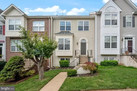 14760 Truitt Farm Dr, Centreville, VA 20120