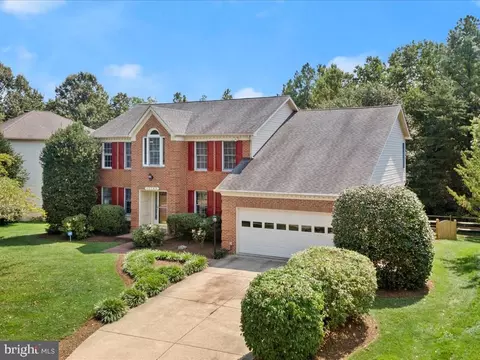 12709 Roark Ct, Reston, VA 20191
