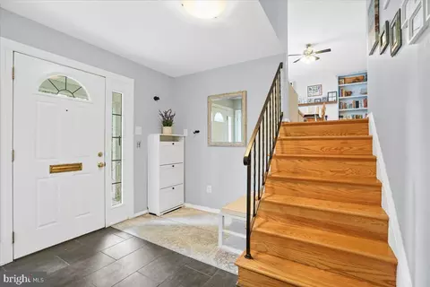 6702 Deland Ct, Springfield, VA 22152 photo 5