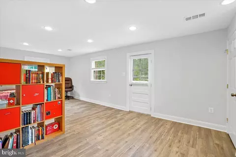 6702 Deland Ct, Springfield, VA 22152 photo 26