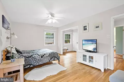 6702 Deland Ct, Springfield, VA 22152 photo 18