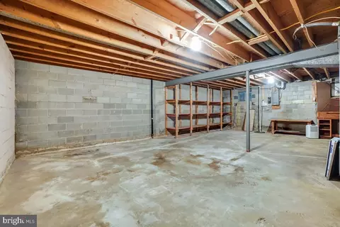 2520 Farrier Ln, Reston, VA 20191 photo 45