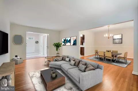 2520 Farrier Ln, Reston, VA 20191 photo 18