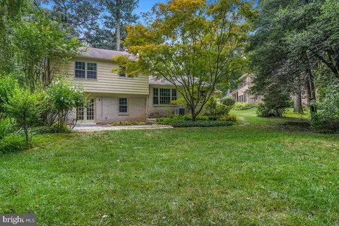 2520 Farrier Ln, Reston, VA 20191 photo 49