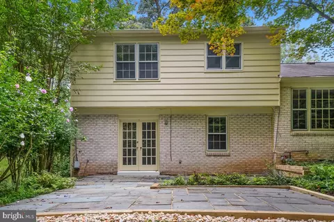 2520 Farrier Ln, Reston, VA 20191 photo 47