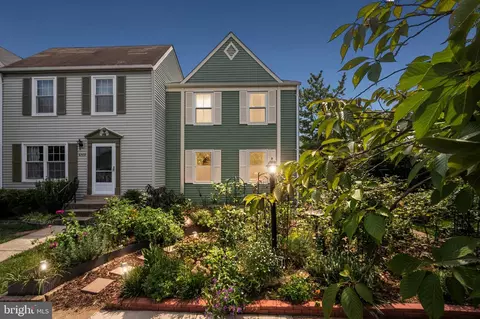 6511 Sunburst Way, Alexandria, VA 22315