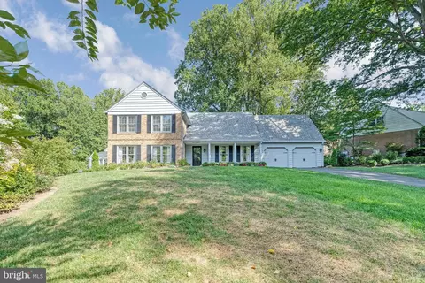 1221 Old Stable Rd, Mclean, VA 22102 photo 3