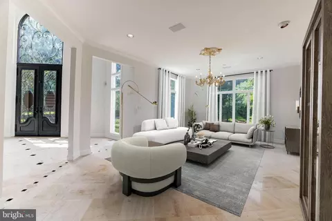 1139 Towlston Rd, Mclean, VA 22102 photo 8
