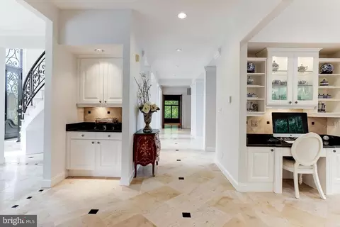 1139 Towlston Rd, Mclean, VA 22102 photo 17
