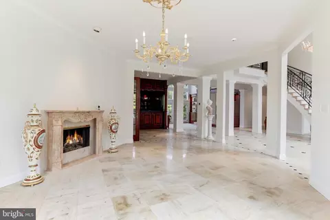 1139 Towlston Rd, Mclean, VA 22102 photo 10