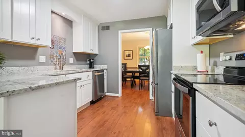6003 Natick Ct, Burke, VA 22015 photo 15