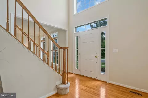 5411 Glenallen St, Springfield, VA 22151 photo 4