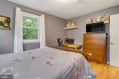 7423 Dickenson St, Springfield, VA 22150 photo 24