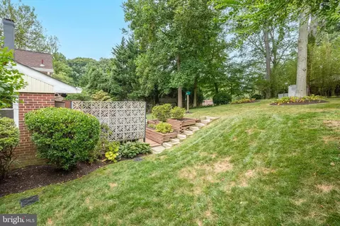 7423 Dickenson St, Springfield, VA 22150 photo 40
