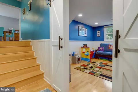 7423 Dickenson St, Springfield, VA 22150 photo 19