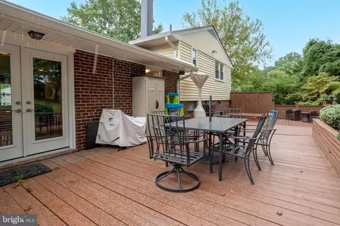 7423 Dickenson St, Springfield, VA 22150 photo 37