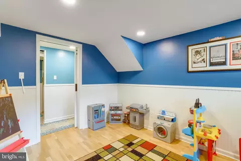 7423 Dickenson St, Springfield, VA 22150 photo 15