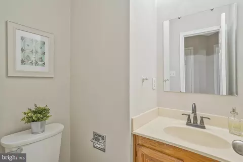 8108 Clifforest Dr, Springfield, VA 22153 photo 24