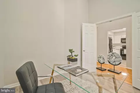 8108 Clifforest Dr, Springfield, VA 22153 photo 7