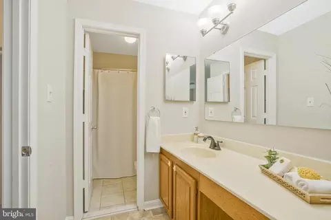 8108 Clifforest Dr, Springfield, VA 22153 photo 17