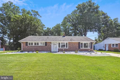 7910 Ellet Rd, Springfield, VA 22151