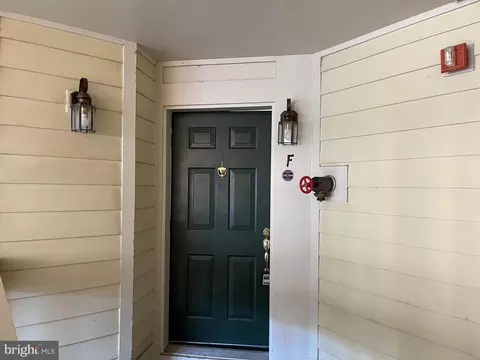 11304 Sundial Ct #907, Reston, VA 20194