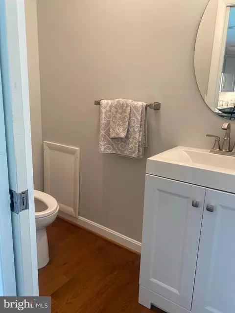 7317 Hogarth St, Springfield, VA 22151 photo 23