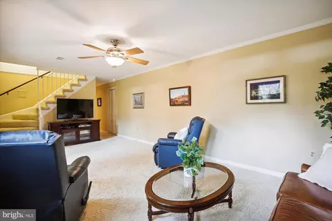 8116 Old Oaks Dr, Springfield, VA 22152 photo 35