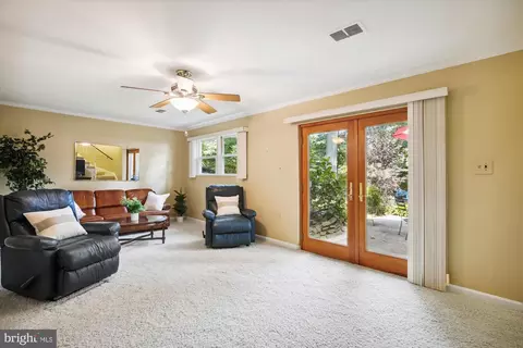 8116 Old Oaks Dr, Springfield, VA 22152 photo 34